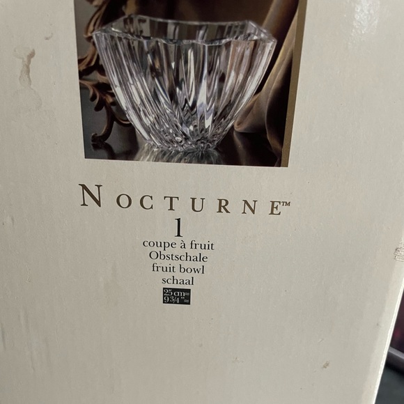 CRISTAL D'ARQUES  8” LEAD GLASS FRUIT BOWL - Picture 4 of 9